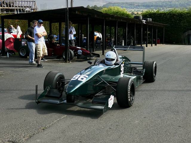 F1赛车焦点之战复盘：转折点在哪里（战术执教视角）